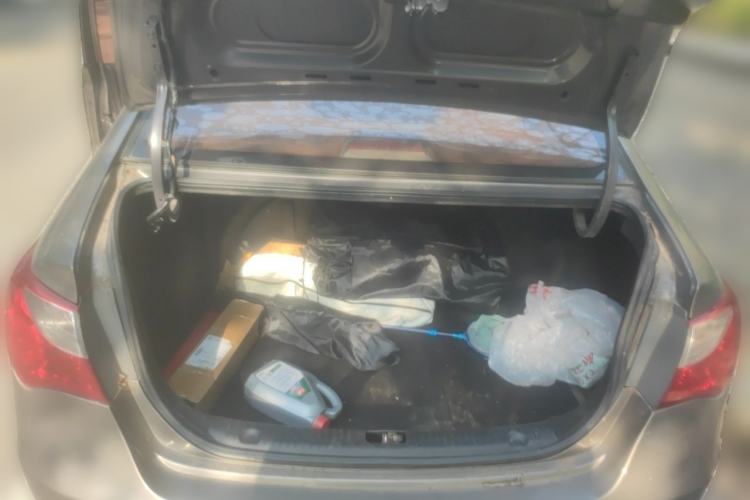 Used Hyundai Celesta 2011 1.6L Automatic Luxury Version Trunk