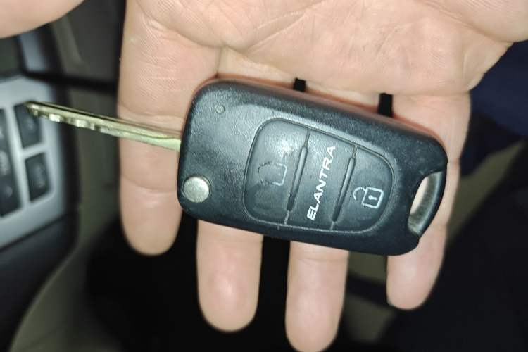 Used Hyundai Celesta 2011 1.6L Automatic Luxury Version Vehicle Key