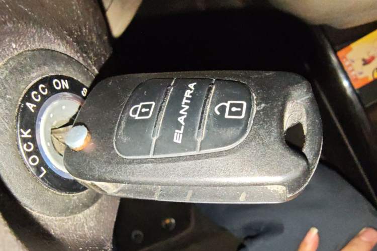Used Hyundai Celesta 2011 1.6L Automatic Luxury Version Vehicle Key