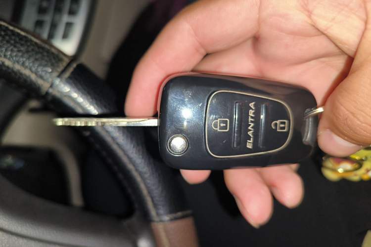 Used Hyundai Celesta 2011 1.6L Automatic Luxury Version Vehicle Key