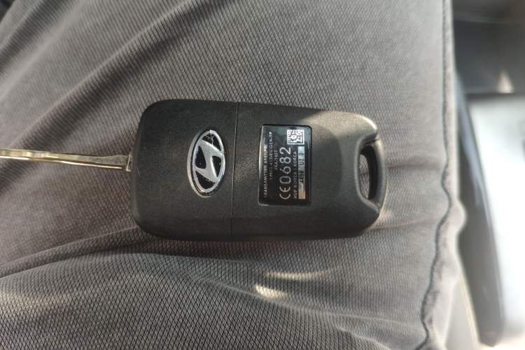 Used Hyundai Celesta 2011 1.6L Automatic Luxury Version Vehicle Key