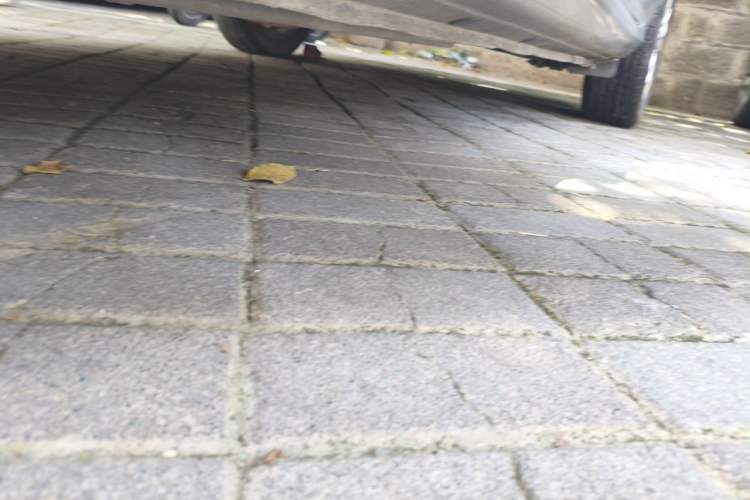 Used Hyundai Celesta 2011 1.6L Automatic Comfort Edition Chassis Front Left