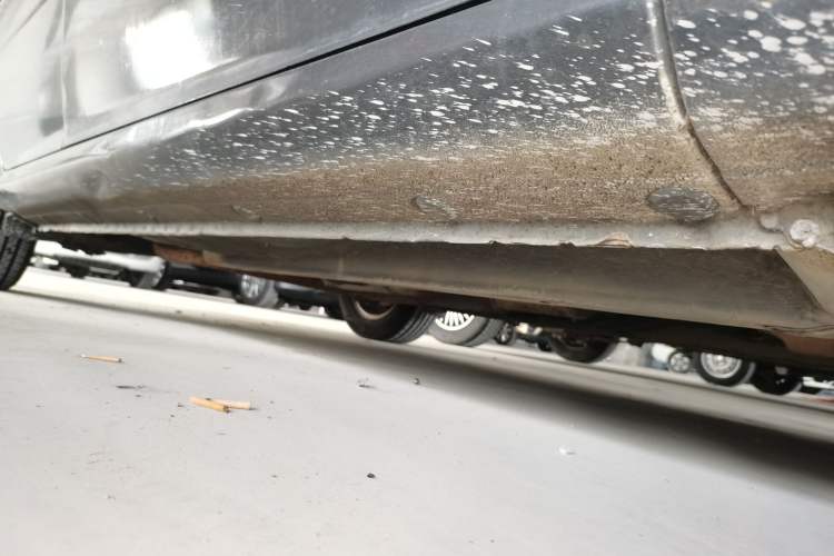 Used Hyundai Celesta 2011 1.6L Automatic Luxury Version Chassis Front Right