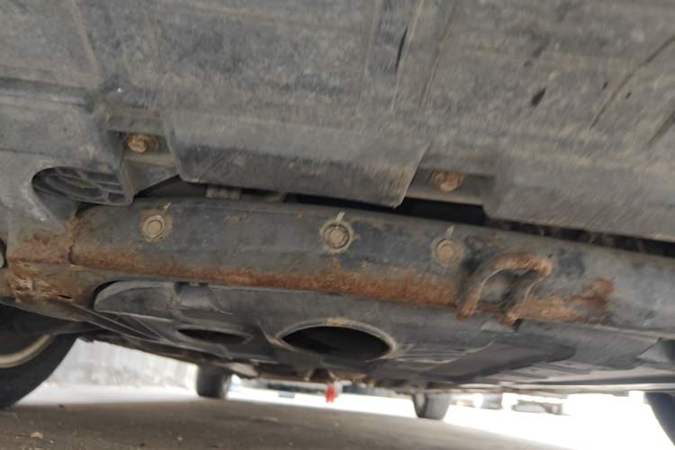 Used Hyundai Celesta 2011 1.6L Manual Comfort Edition Chassis Front