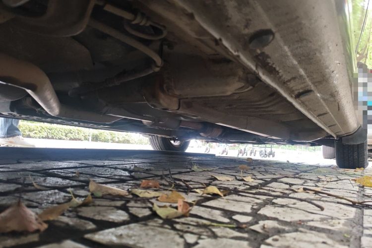 Used Hyundai Celesta 2011 1.6L Manual Comfort Edition Chassis Rear Right