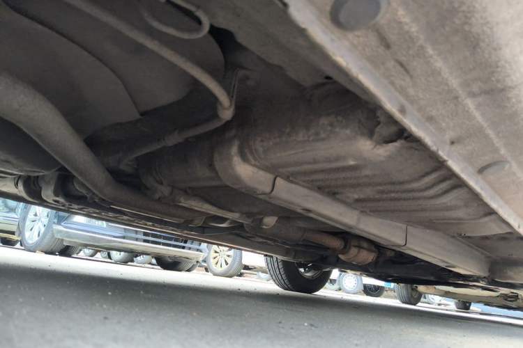 Used Hyundai Celesta 2011 1.6L Manual Luxury Model Chassis Rear Right