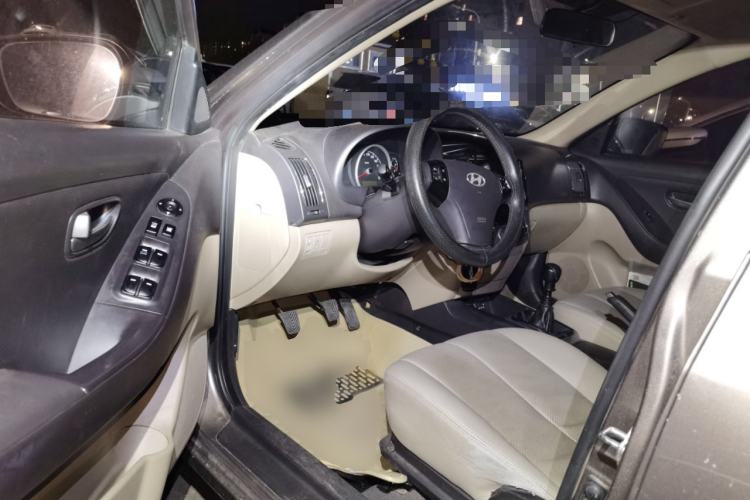 Used Hyundai Celesta 2011 1.6L Manual Comfort Edition Driver Seat