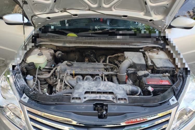 Used Hyundai Celesta 2011 1.6L Automatic Comfort Edition Engine Bay