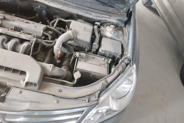 Used Hyundai Celesta 2011 1.6L Automatic Luxury Version Engine Bay Left