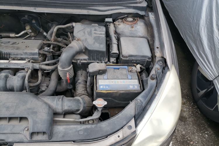 Used Hyundai Celesta 2011 1.6L Automatic Comfort Edition Engine Bay Left