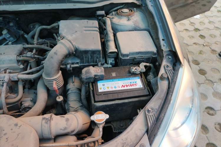 Used Hyundai Celesta 2011 1.6L Automatic Luxury Version Engine Bay Left