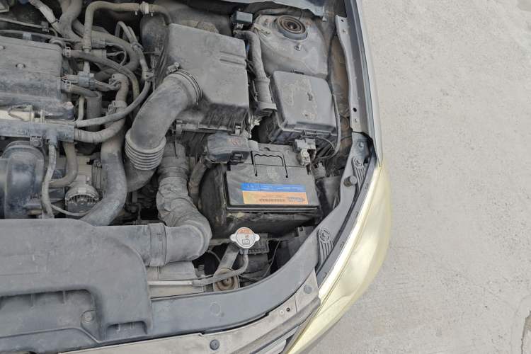 Used Hyundai Celesta 2011 1.6L Manual Comfort Edition Engine Bay Left