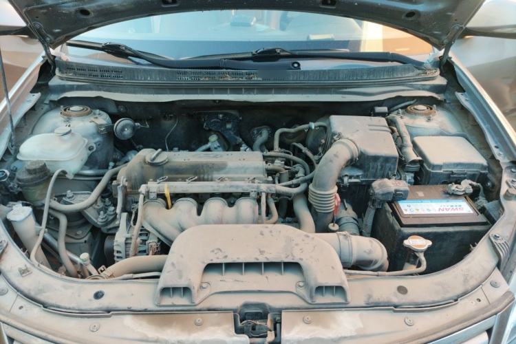 Used Hyundai Celesta 2011 1.6L Automatic Luxury Version Engine Bay