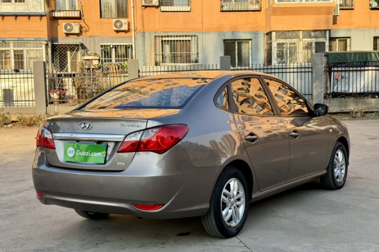 Used Hyundai Celesta 2011 1.6L Automatic Comfort Edition Exterior 1