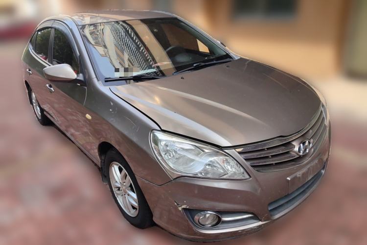 Used Hyundai Celesta 2011 1.6L Automatic Top-Tier Version Exterior 2