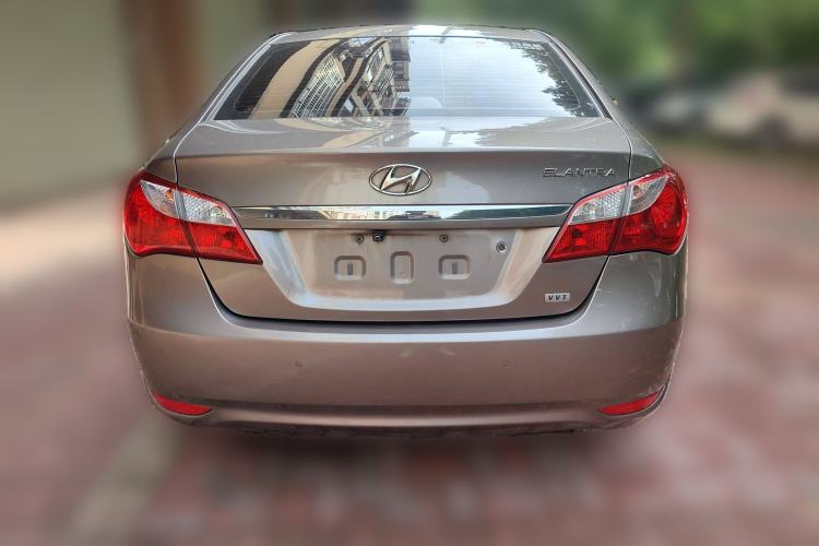 Used Hyundai Celesta 2011 1.6L Automatic Top-Tier Version Exterior 4