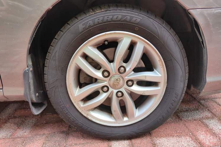 Used Hyundai Celesta 2011 1.6L Automatic Top-Tier Version Exterior 7