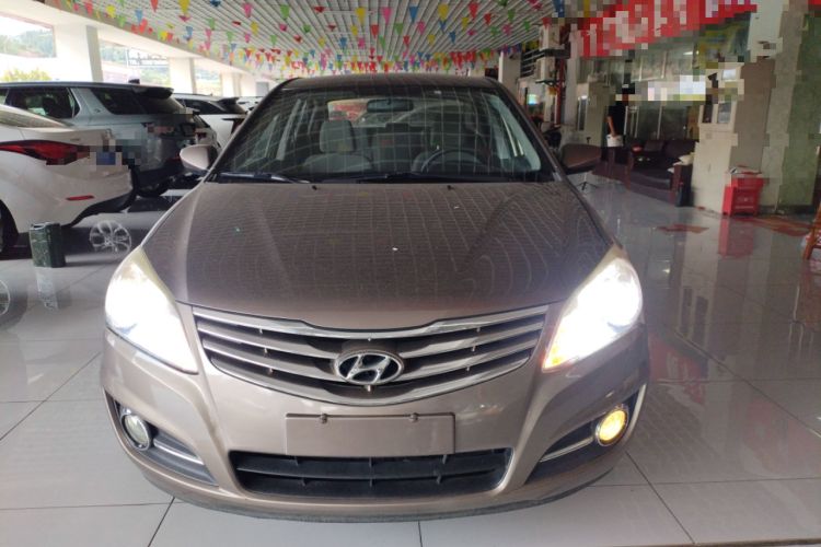 Used Hyundai Celesta 2011 1.6L Manual Comfort Edition Front