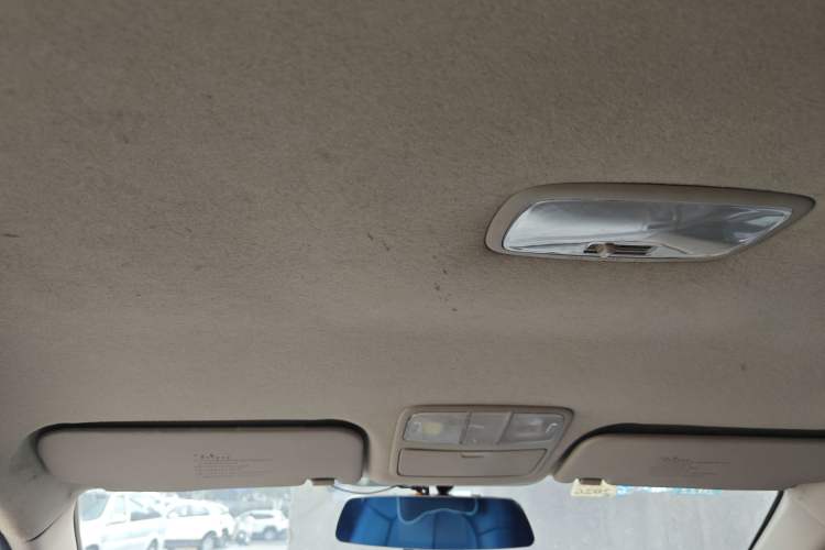 Used Hyundai Celesta 2011 1.6L Manual Comfort Edition Headliner