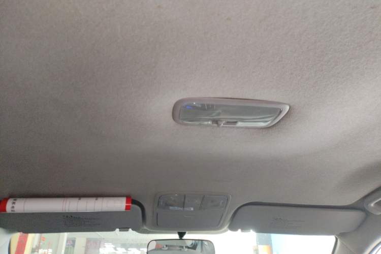 Used Hyundai Celesta 2011 1.6L Manual Comfort Edition Headliner