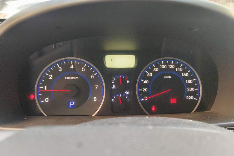 Used Hyundai Celesta 2011 1.6L Automatic Luxury Version Instrument Cluster