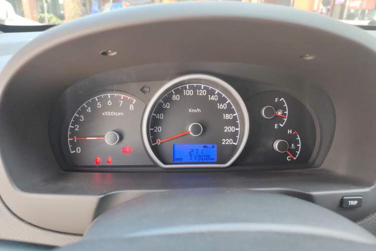 Used Hyundai Celesta 2011 1.6L Manual Luxury Model Instrument Cluster
