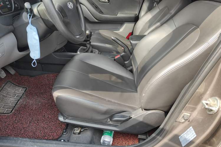 Used Hyundai Celesta 2011 1.6L Manual Comfort Edition Left Front Seat