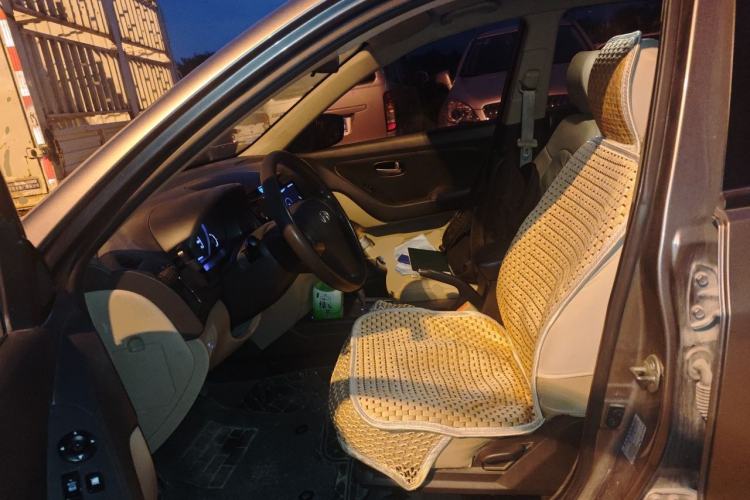 Used Hyundai Celesta 2011 1.6L Automatic Comfort Edition Left Front Seat