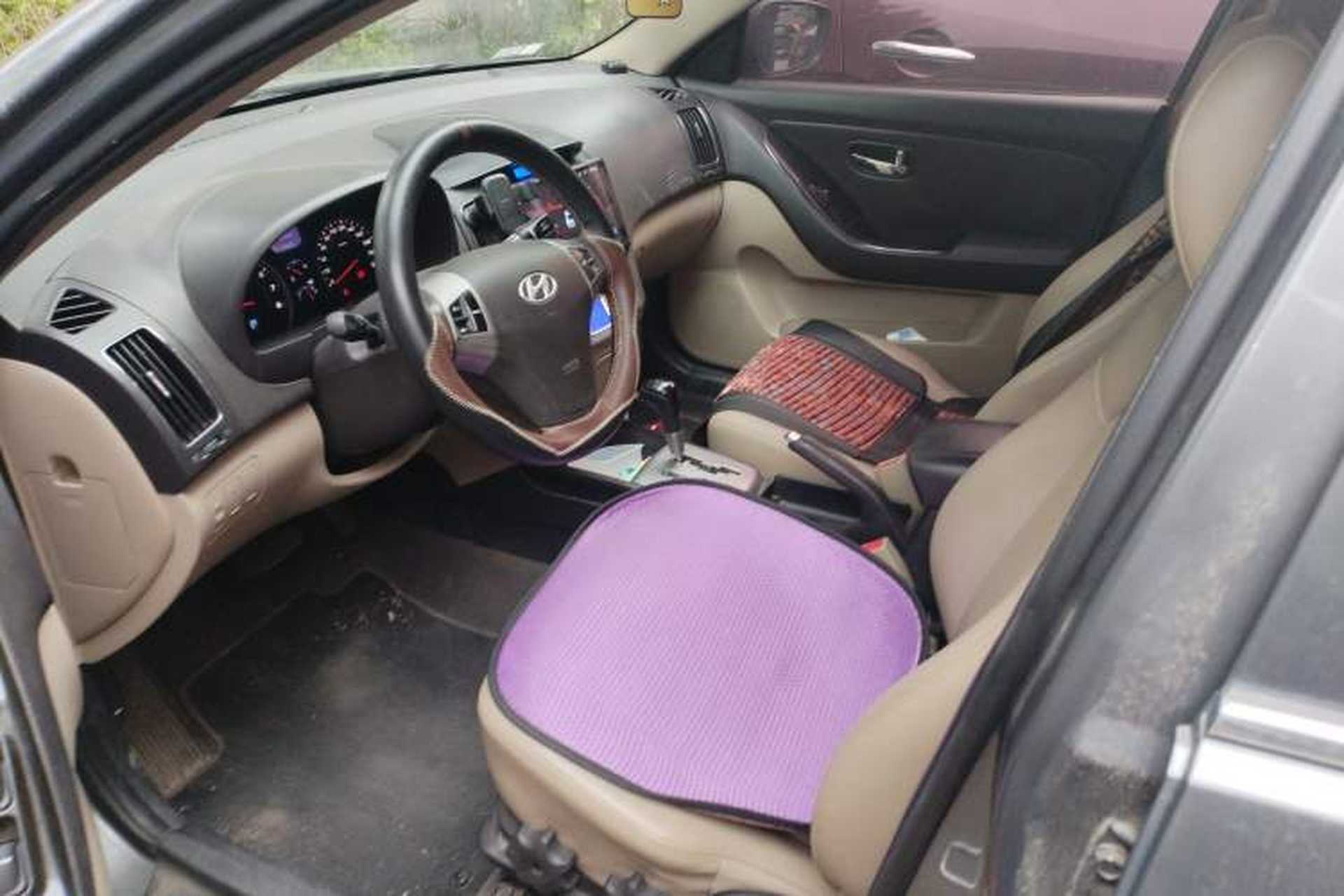 Used Hyundai Celesta 2011 1.6L Automatic Luxury Version Left Front Seat