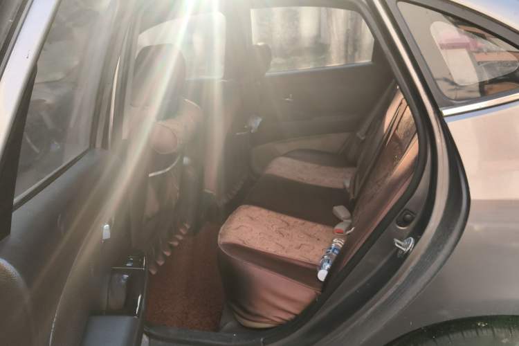 Used Hyundai Celesta 2011 1.6L Automatic Luxury Version Left Rear Seat
