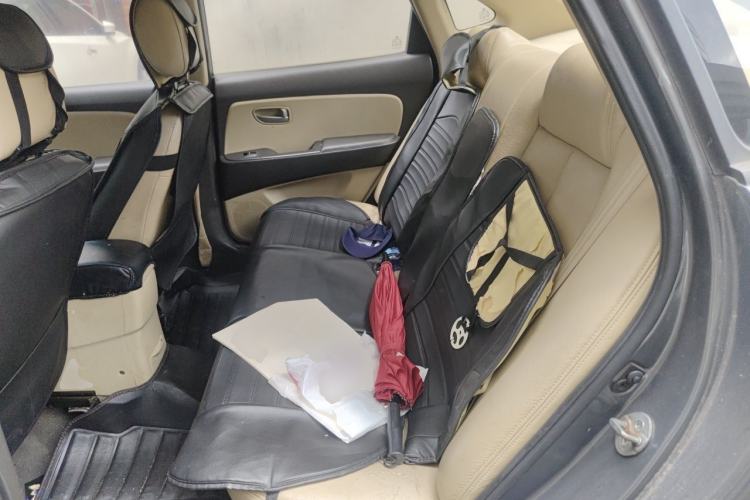 Used Hyundai Celesta 2011 1.6L Automatic Comfort Edition Left Rear Seat