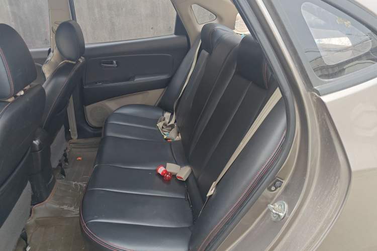 Used Hyundai Celesta 2011 1.6L Manual Comfort Edition Left Rear Seat