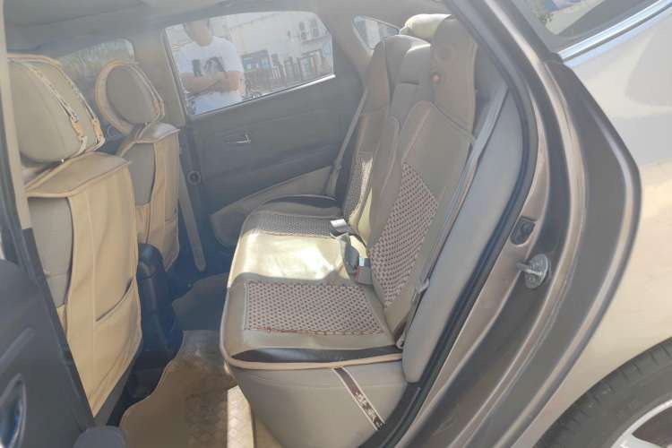 Used Hyundai Celesta 2011 1.6L Manual Luxury Model Left Rear Seat