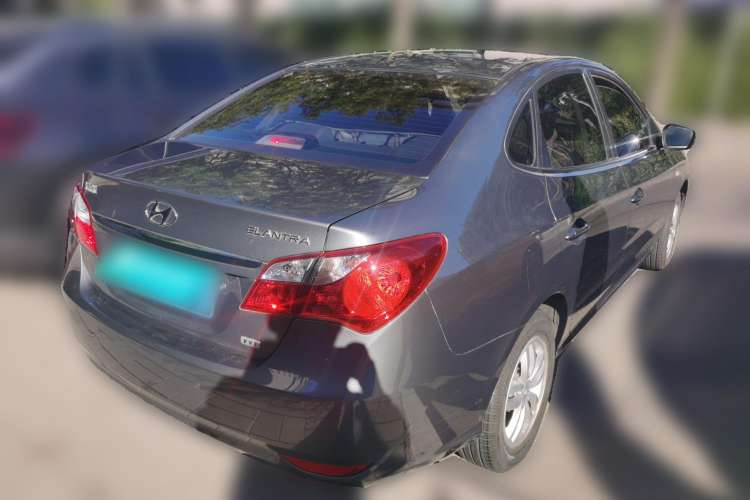 Used Hyundai Celesta 2011 1.6L Automatic Comfort Edition Rear Right 45 Deg