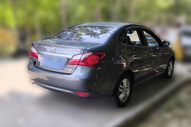 Used Hyundai Celesta 2011 1.6L Automatic Luxury Version Rear Right 45 Deg