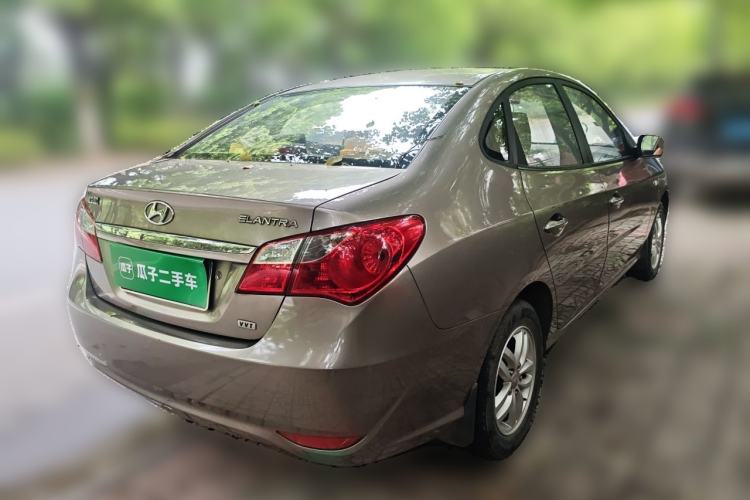 Used Hyundai Celesta 2011 1.6L Manual Comfort Edition Rear Right 45 Deg