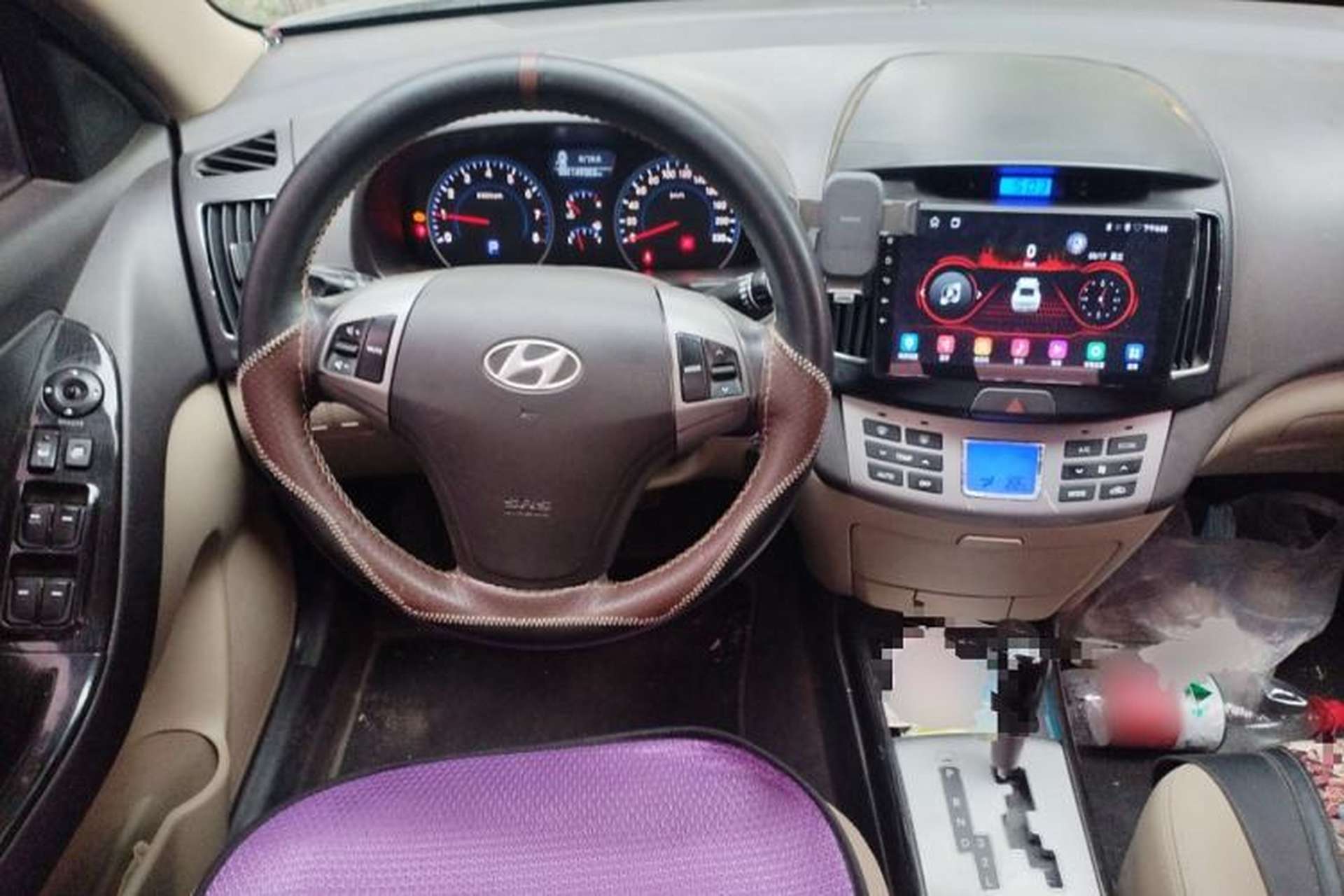 Used Hyundai Celesta 2011 1.6L Automatic Luxury Version Steering Wheel