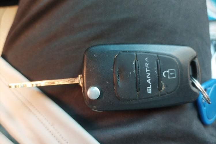 Used Hyundai Celesta 2011 1.6L Automatic Luxury Version Vehicle Key