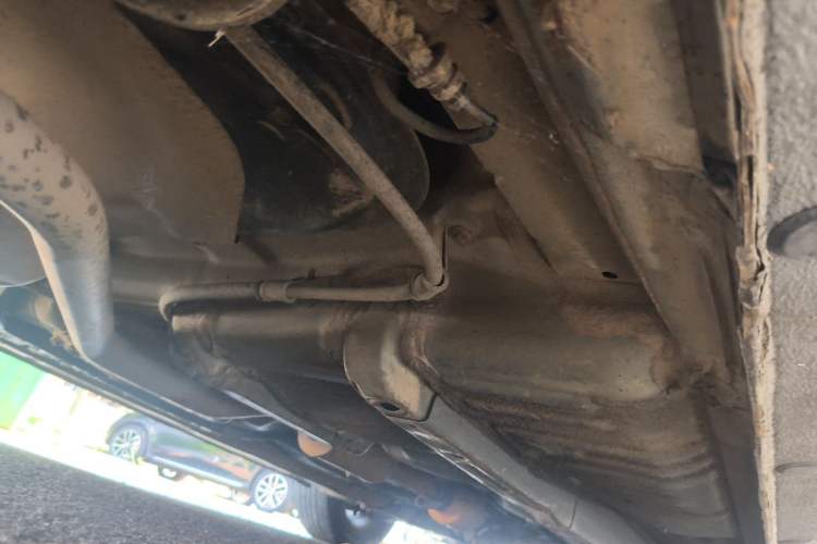 Used Hyundai Celesta 2011 1.6L Manual Comfort Edition Chassis Rear Right