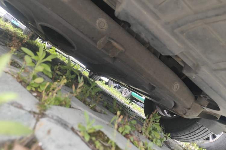 Used Hyundai Celesta 2011 1.6L Automatic Luxury Version Chassis Rear Right
