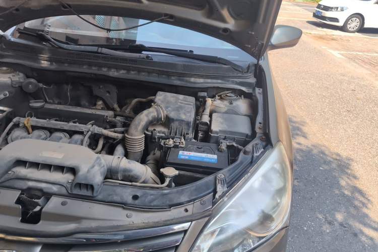 Used Hyundai Celesta 2011 1.6L Manual Comfort Edition Engine Bay Left