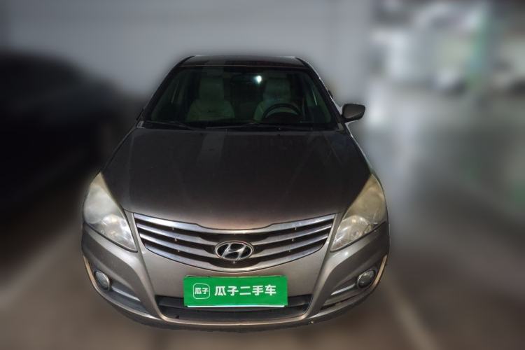 Used Hyundai Celesta 2011 1.6L Manual Comfort Edition Front