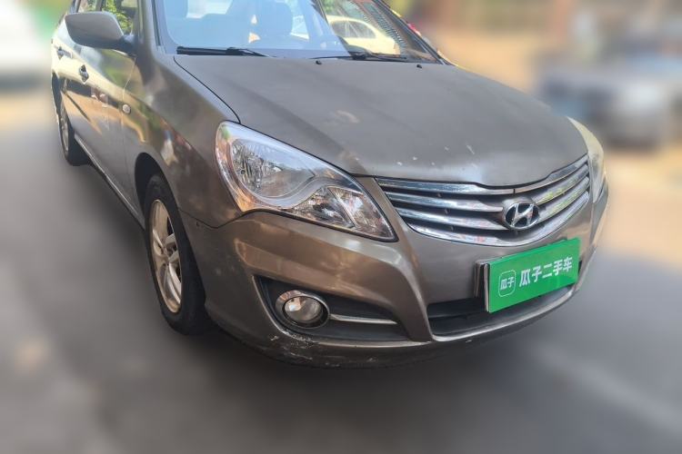 Used Hyundai Celesta 2011 1.6L Manual Comfort Edition Front Right 45 Deg