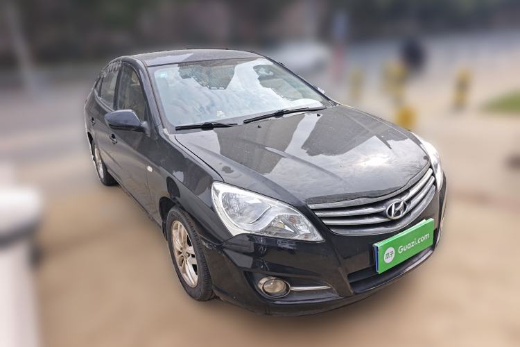 Used Hyundai Celesta 2011 1.6L Automatic Comfort Edition Front Right 45 Deg