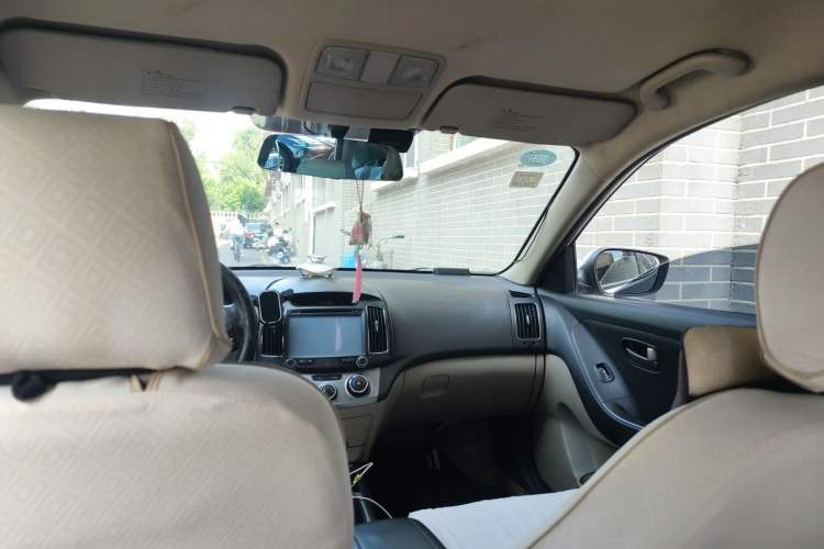 Used Hyundai Celesta 2011 1.6L Manual Comfort Edition Headliner