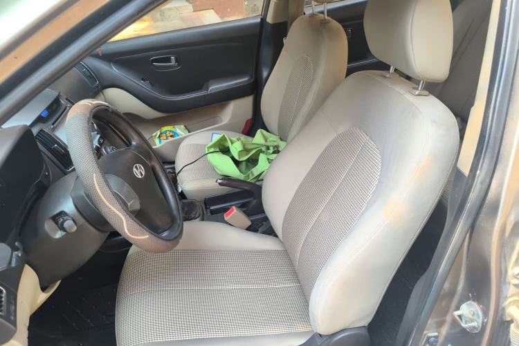 Used Hyundai Celesta 2011 1.6L Manual Comfort Edition Left Front Seat