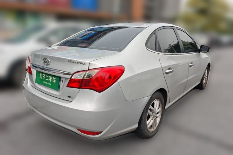 Used Hyundai Celesta 2011 1.6L Automatic Comfort Edition Rear Right 45 Deg