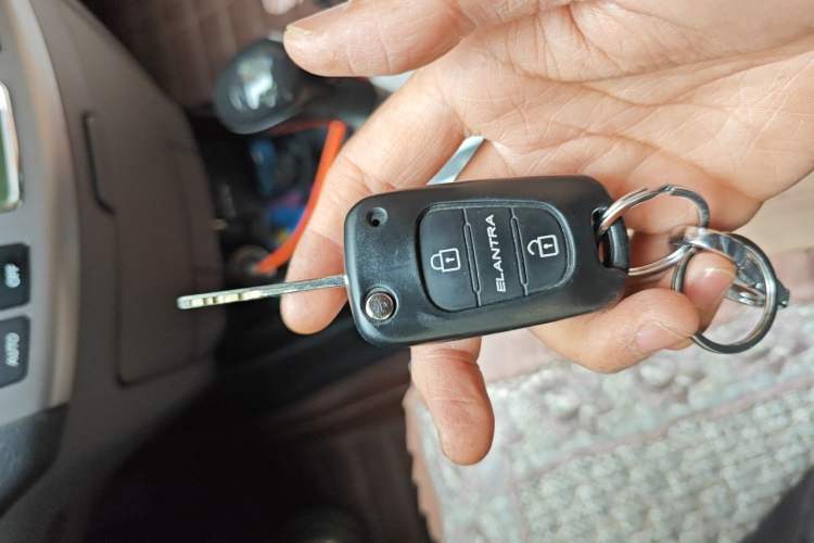 Used Hyundai Celesta 2011 1.6L Automatic Luxury Version Vehicle Key