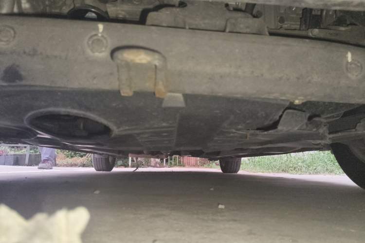 Used Hyundai Celesta 2011 1.6L Automatic Comfort Edition Chassis Front