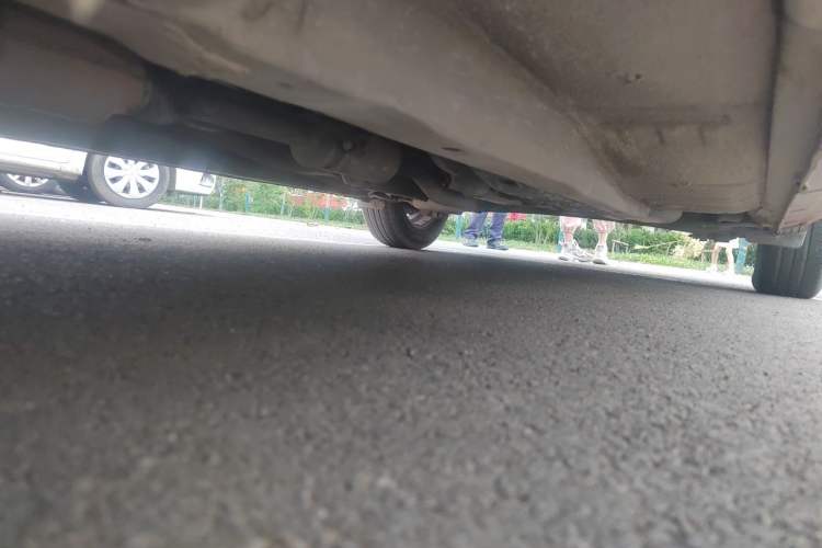 Used Hyundai Celesta 2011 1.6L Automatic Top-Tier Version Chassis Front Left